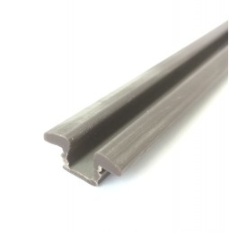 Plastmasinis bėgelis